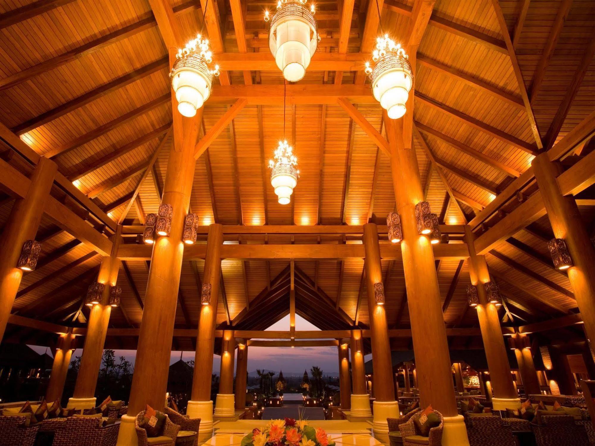 Aureum Palace Hotel & Resort Bagan Nyaung-U Екстер'єр фото